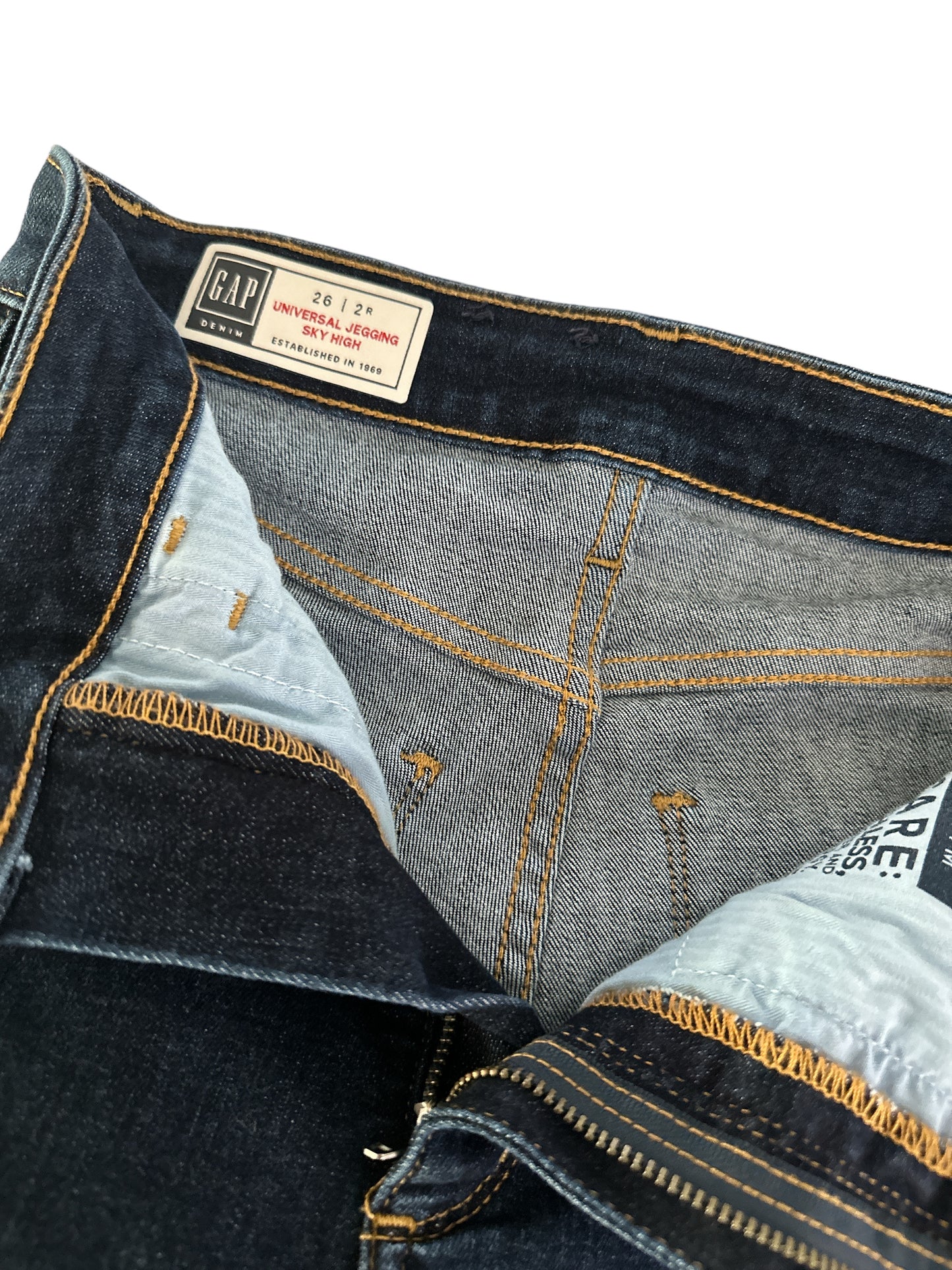 Gap Universal Sky High Jeggins Sz 26-2R