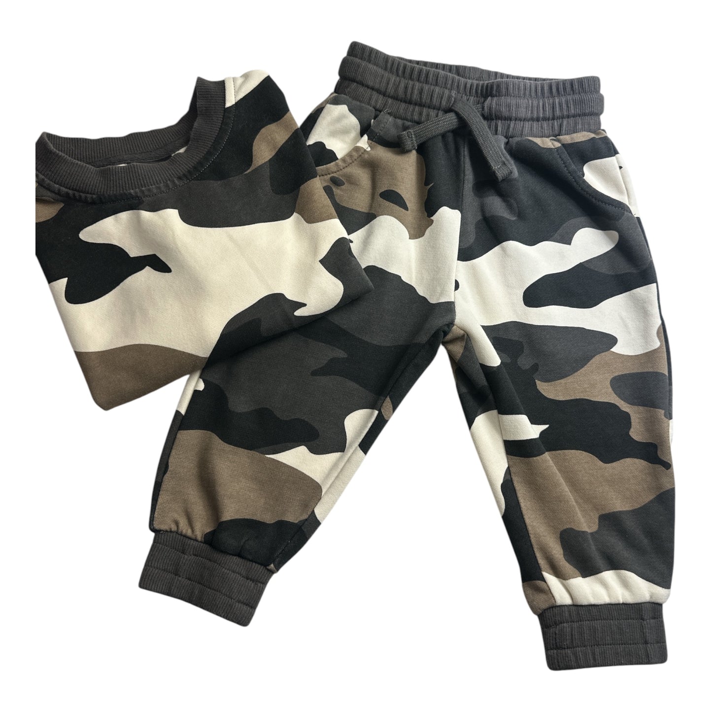 Little Bipsy Camo Sweatsuit