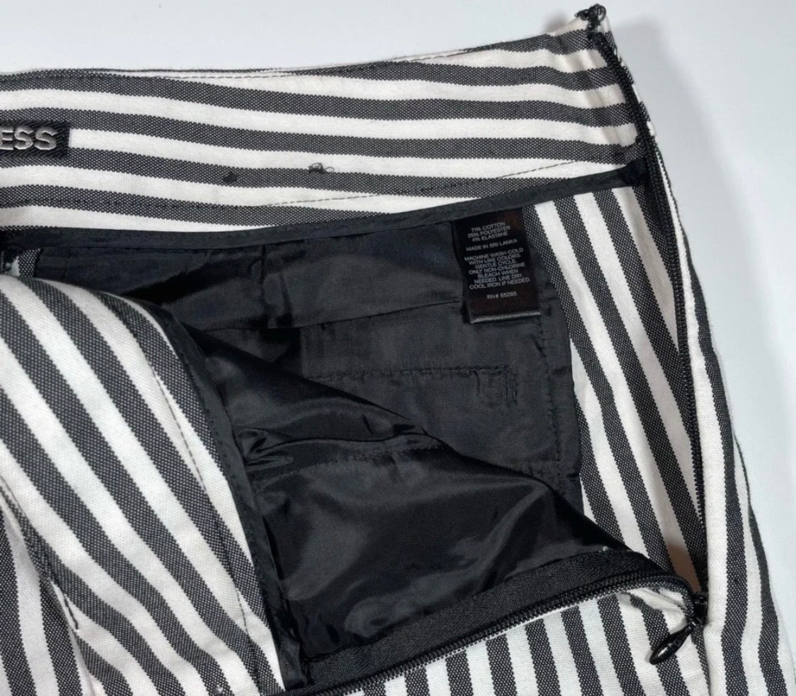 Express Tailored Striped Dress Shorts Size 4