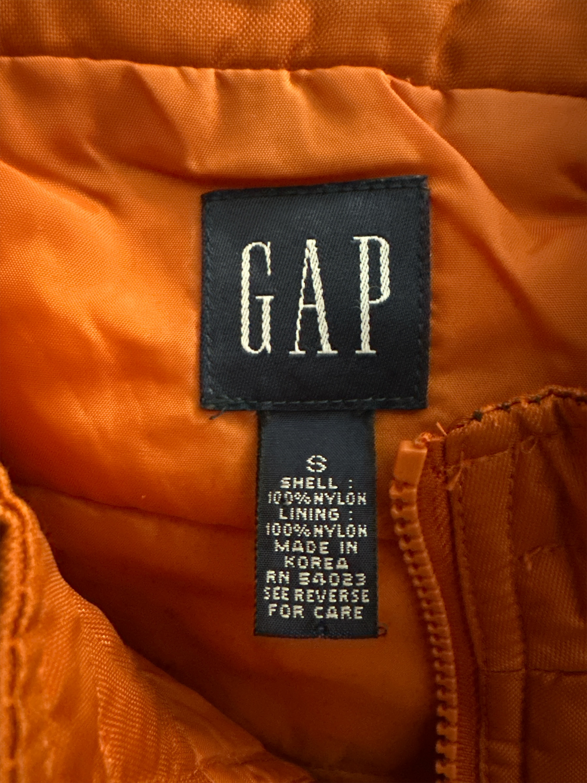 Vintage 1999 GAP Lightweight Quilted Vest -Burnt Orange -Size S